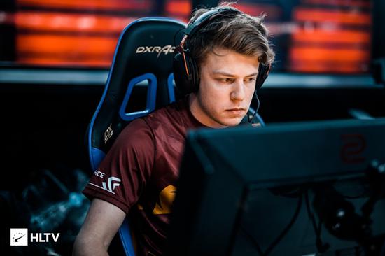 RGE战队上单选手呼吁更多的英雄联盟世界性赛事