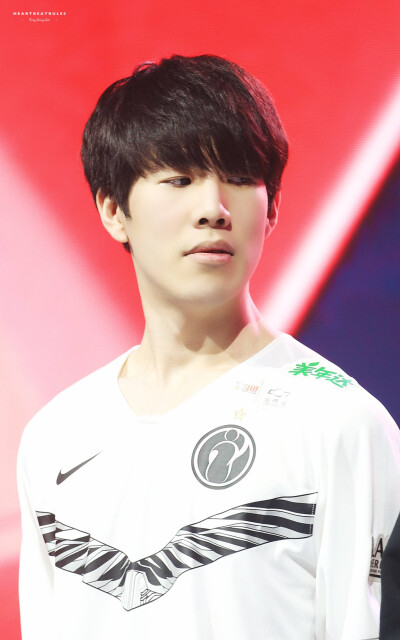 Hope ：打JDG 下路就希望我们两边能打得比较精彩点吧