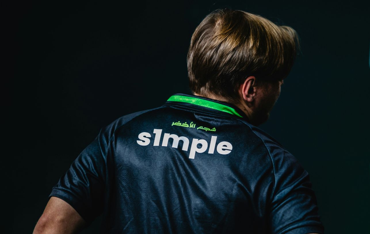 不幸中招，apEX在集训前夕新冠检测呈阳性